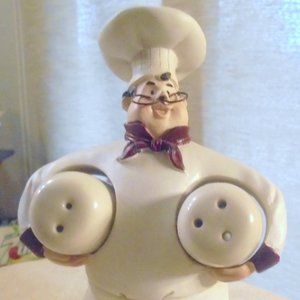 CHEF SALT & PEPPER SHAKERS